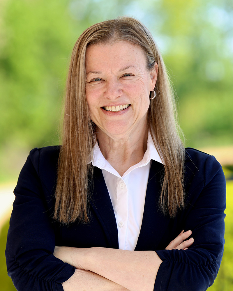 profile photo of Glatfelter associate Angela Delozier