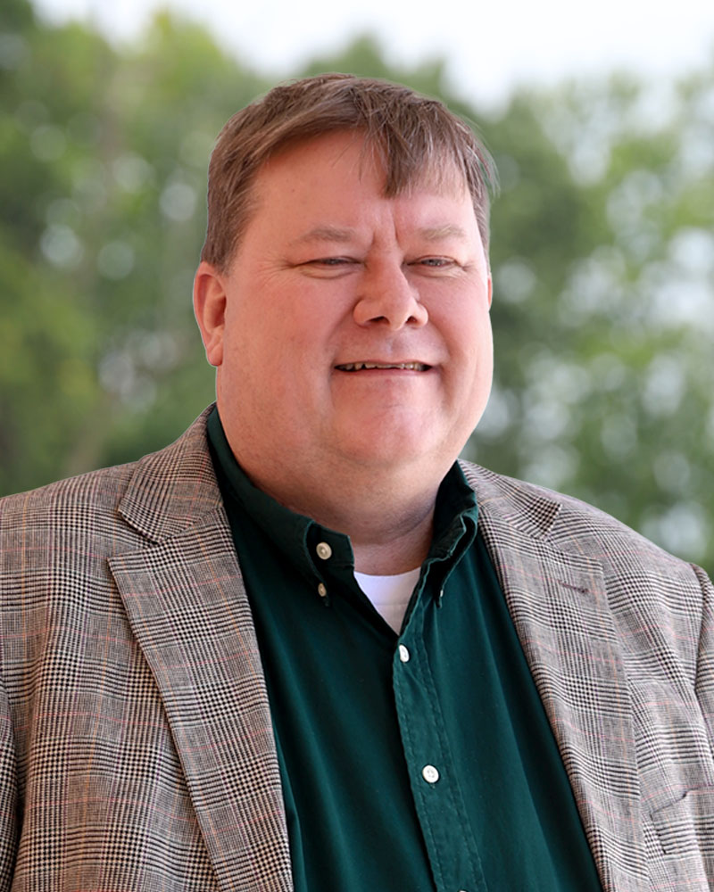  Headshot of Glatfelter Associate, Kelly Anderson